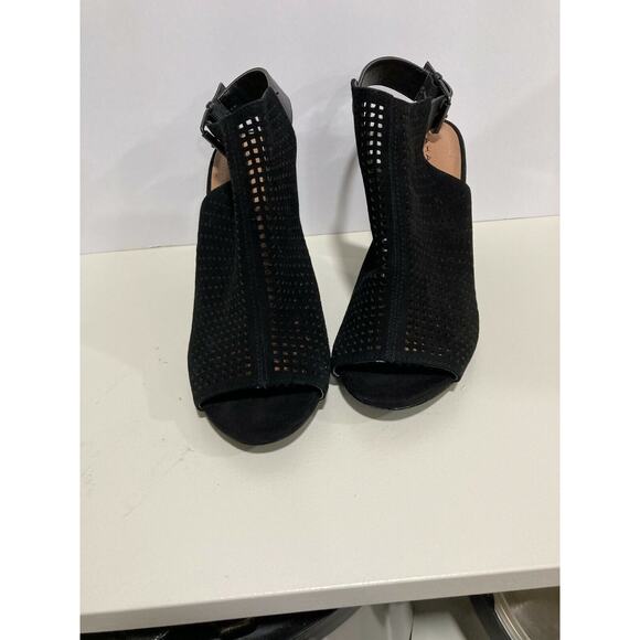 Tahari Margaret 2 black suede cut out peep toe sling back block heels 8m - Picture 1 of 6